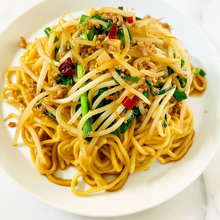 主夫がつくる皿台湾(汁なし台湾ラーメン)